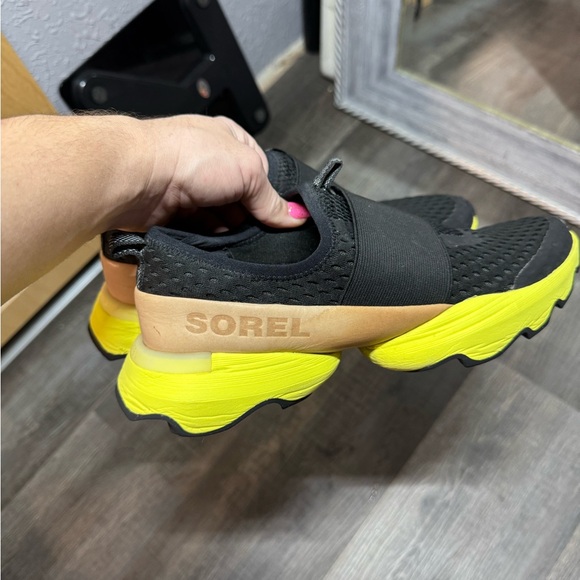 Sorel Women's Kinetic Impact Strap Sneakers - Picture 3 of 6